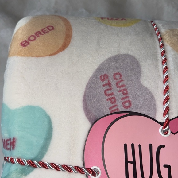 Hug Me Candy Hearts Valentine Throw Blanket - Picture 4 of 8